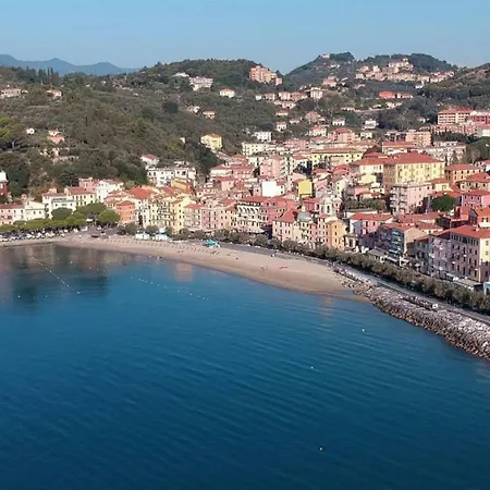 Casa Mire Апартаменты Сан-Таренцо